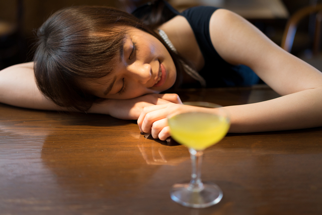 お酒の弱い人が飲み会で泥酔してしまわないために守りたいこと